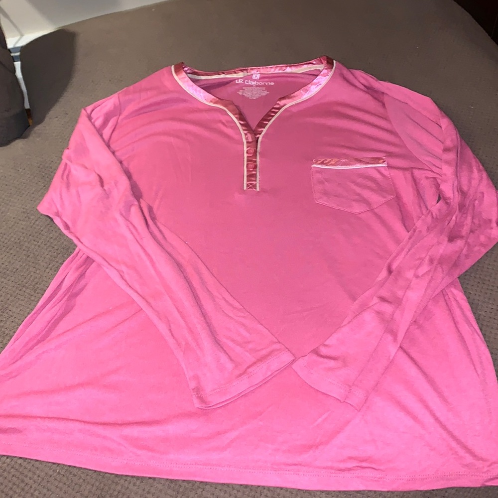 Beautiful pink Liz Claiborne pajama top